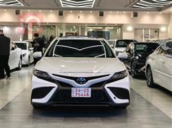 تۆیۆتا کامری